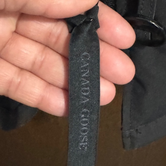 Canada Goose Rossclair Mid Length Fur Hood Parka - Picture 5 of 15